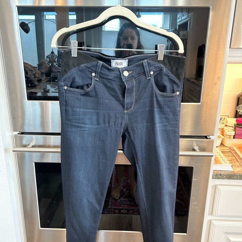 PAIGE Skyline Skinny Jeans, size 30, GUC